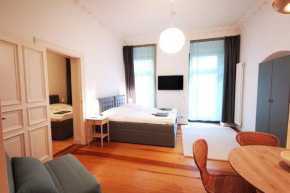 LANG Li l Rockchair Apartments l Family Flair & Comfort Businness - Boxspringbeds 2 Bedrooms welcomes you!